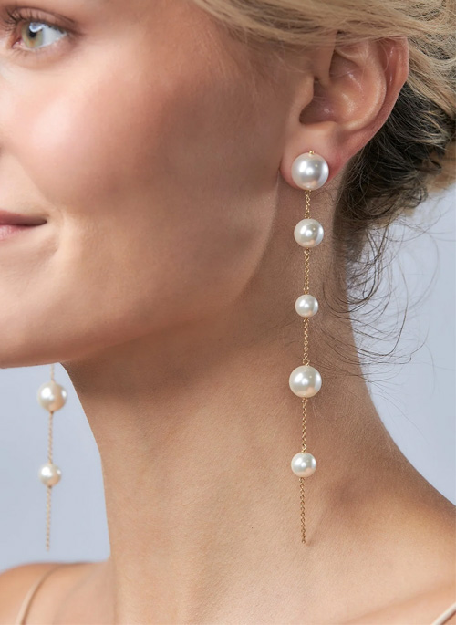 Flirty Pearl Earrings