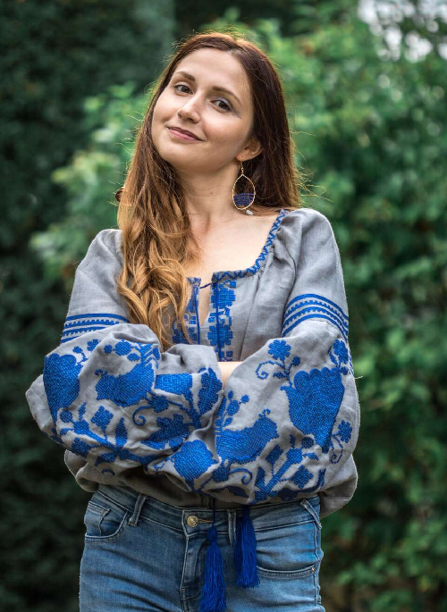 Alisya Embroidered Linen Shirt