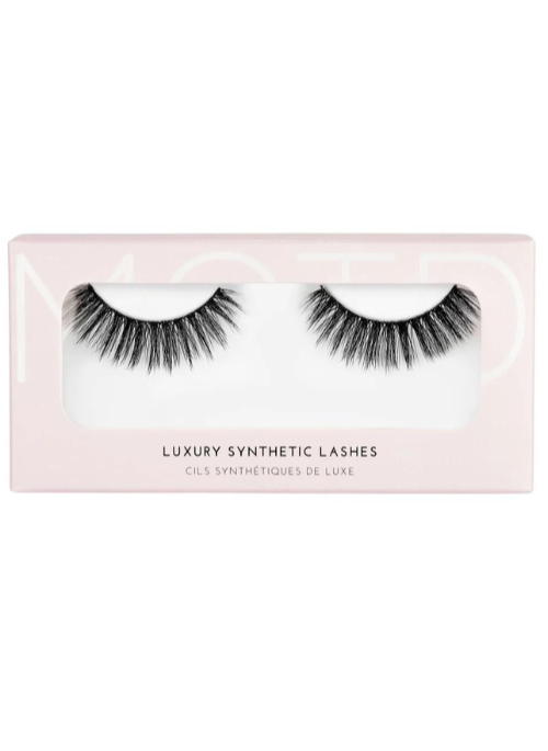 Azariah Lashes