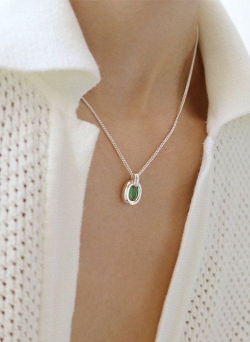 Core Loop Necklace