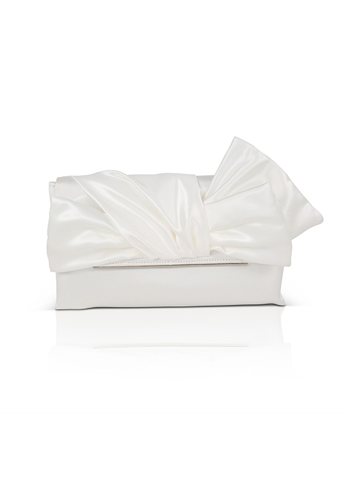Delilah Clutch