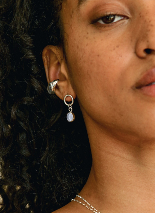 Oval Dangling Earrings