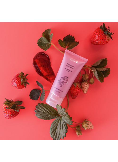 Strawberry Brightening Scrub 