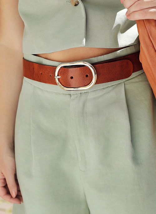 Daphne Belt