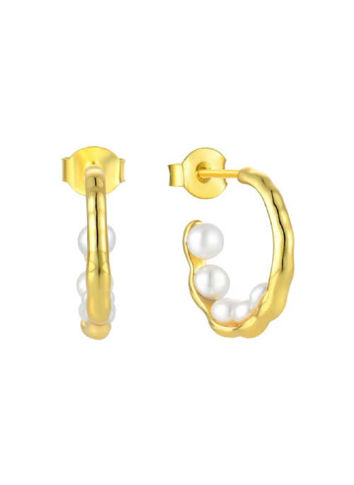 Classic Pearl Earrings