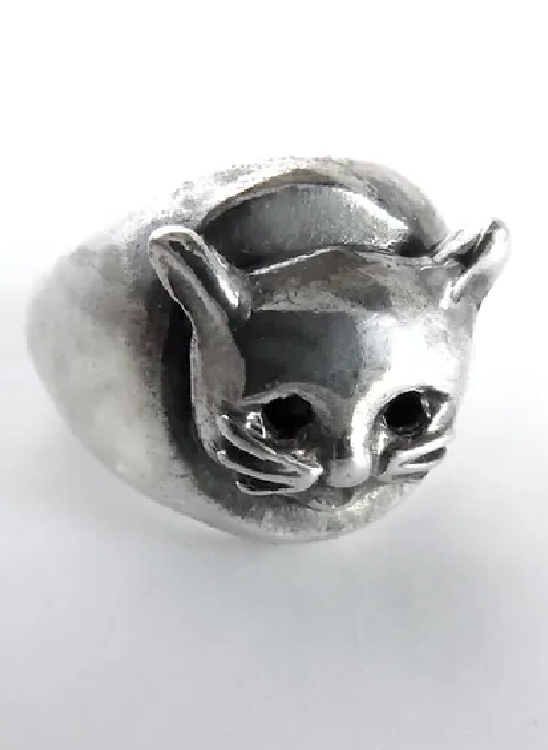 Kitty Signet Ring