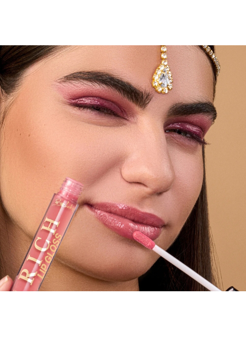 Lustre Lip Gloss