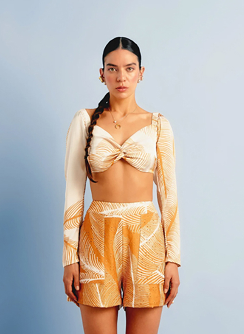 Macolla Shorts