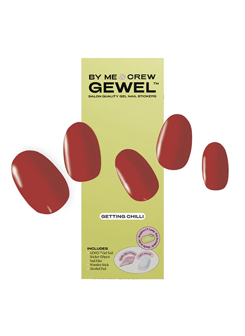 Getting Chili Nails