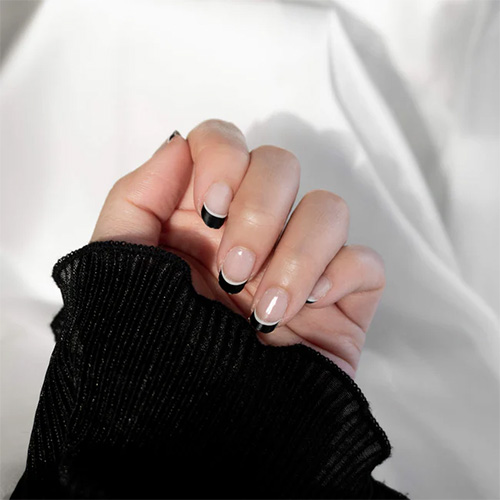 Chic Black French Tip Nail Stickers