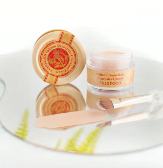 Salmon Dark Circle Concealer Cream