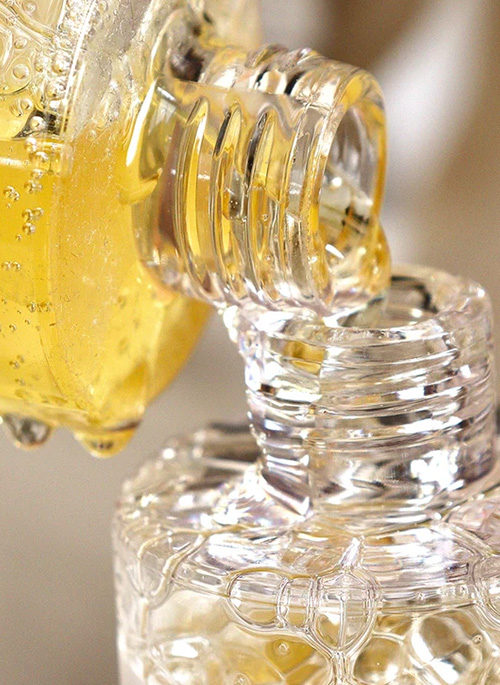 Your Only 2-in-1 Oil-to-Foam Facial Cleanser