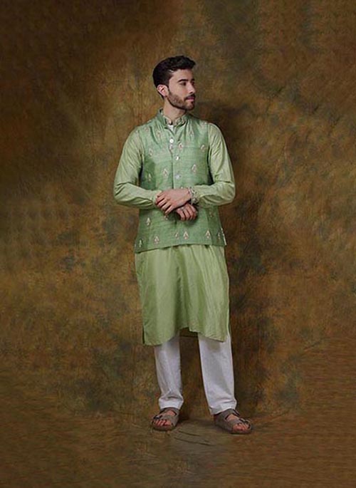 Embroidered Bundi