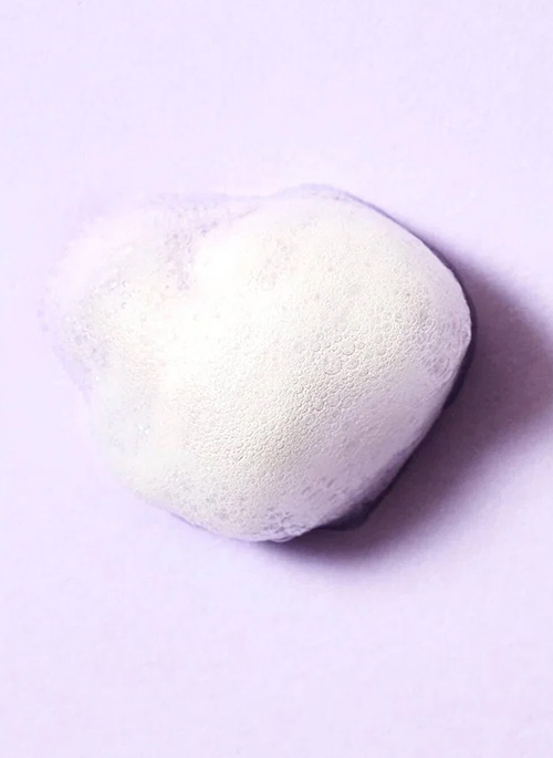 Daily Airy Self Foaming Cleanser