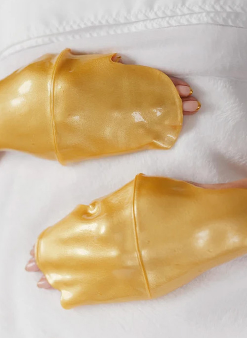 Gold Repair Hand Mask