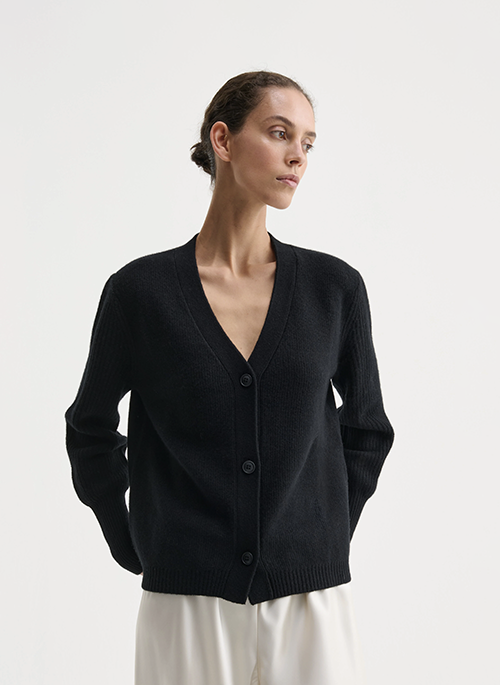 NONCHI CASHMERE 